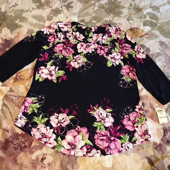 JM Collection Tops - JM COLLECTION TUNIC TOP NWT